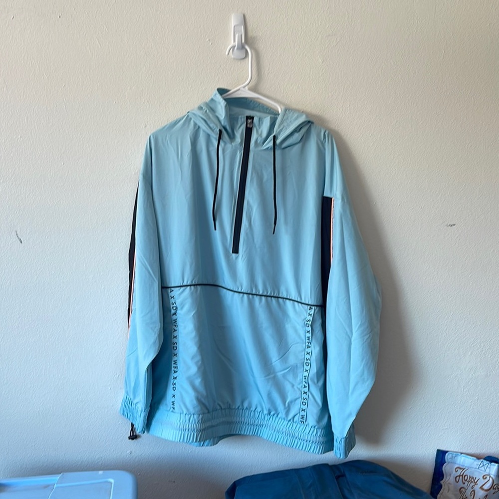 Sarah’s Day x White Fox Active Windbreaker